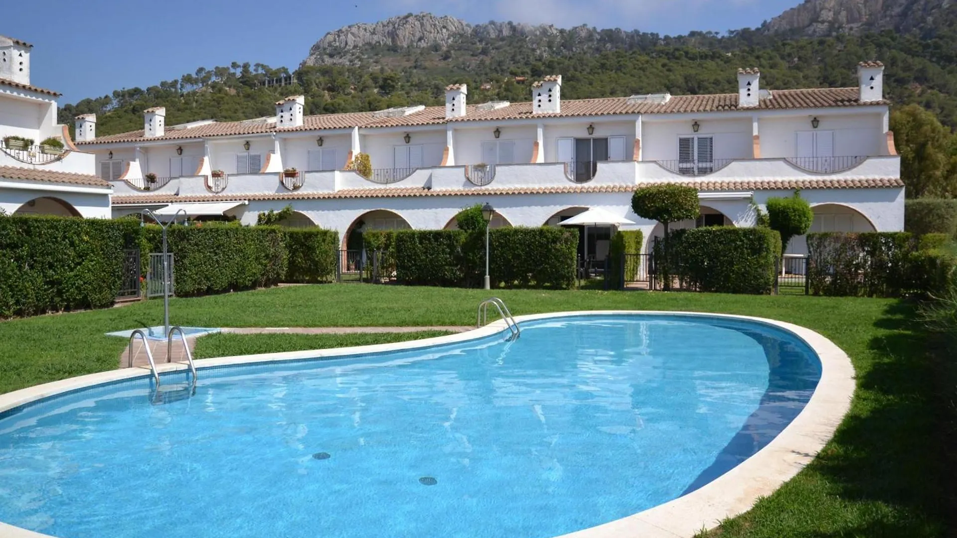 Vila Casa Con Piscina Y Cerca De La Playa En L'Estartit - Es-323-65